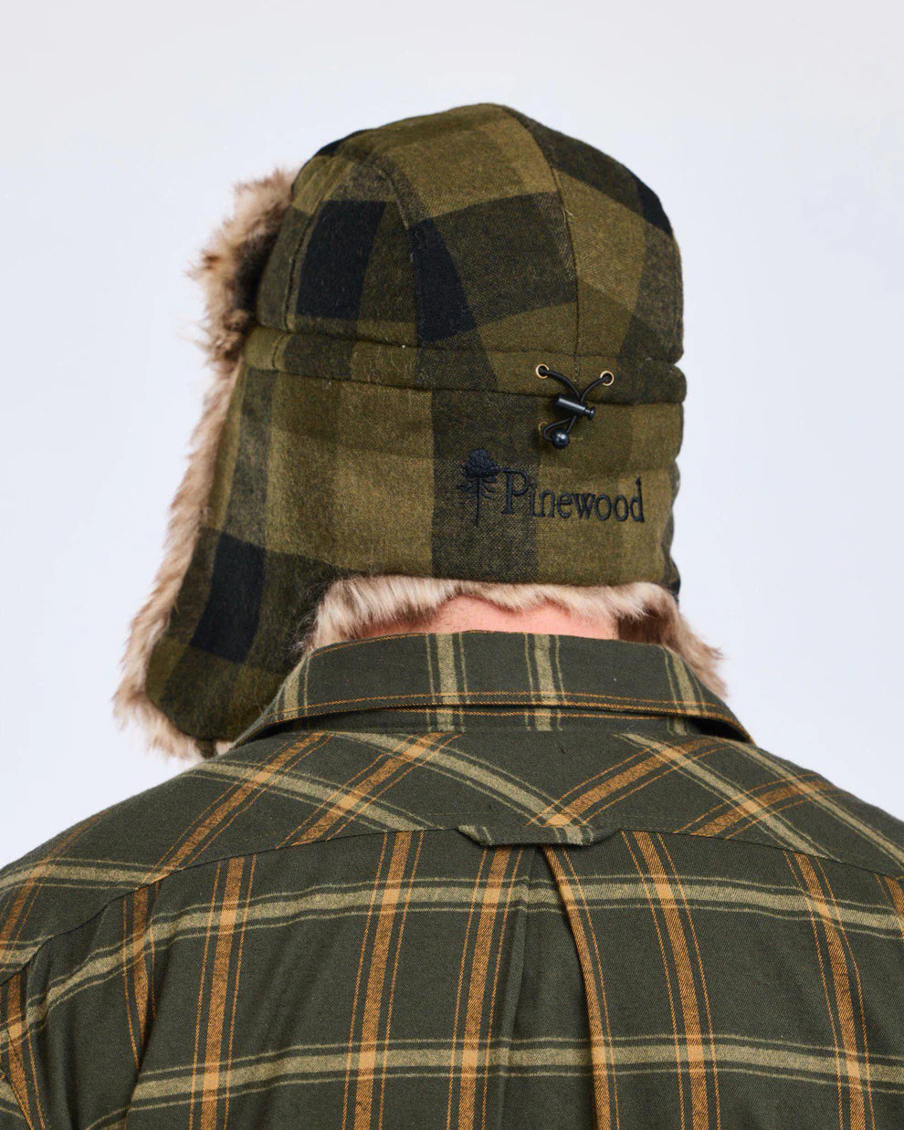 Classic checked fur hat