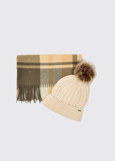 Foley set muts en sjaal